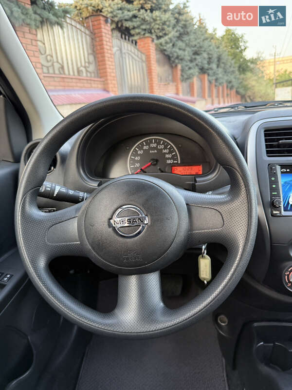 Хэтчбек Nissan Micra 2015 в Одессе