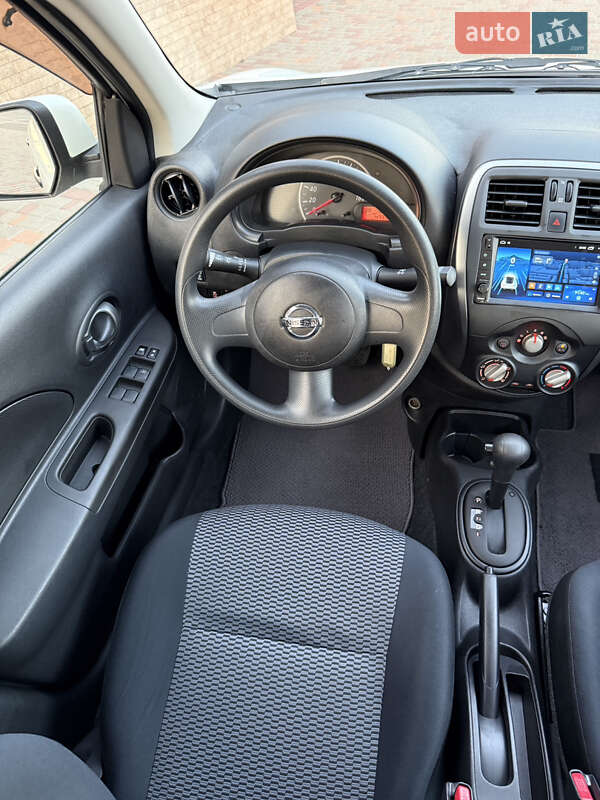 Хэтчбек Nissan Micra 2015 в Одессе