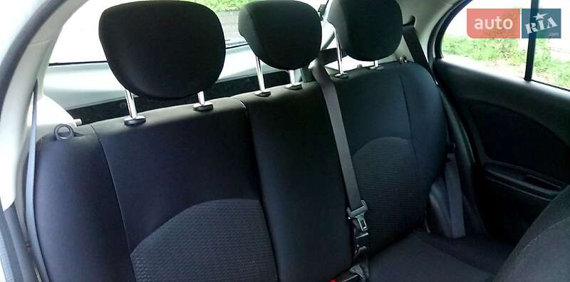 Хэтчбек Nissan Micra 2011 в Одессе