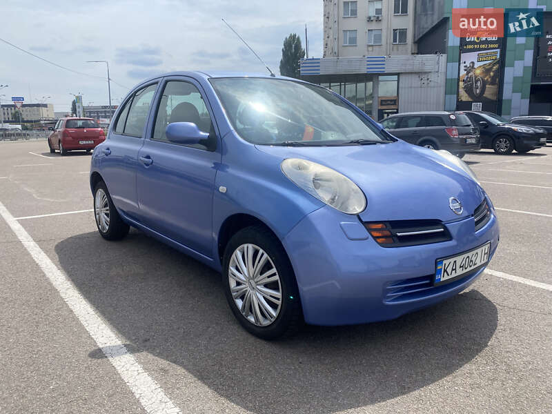 Хэтчбек Nissan Micra 2005 в Киеве