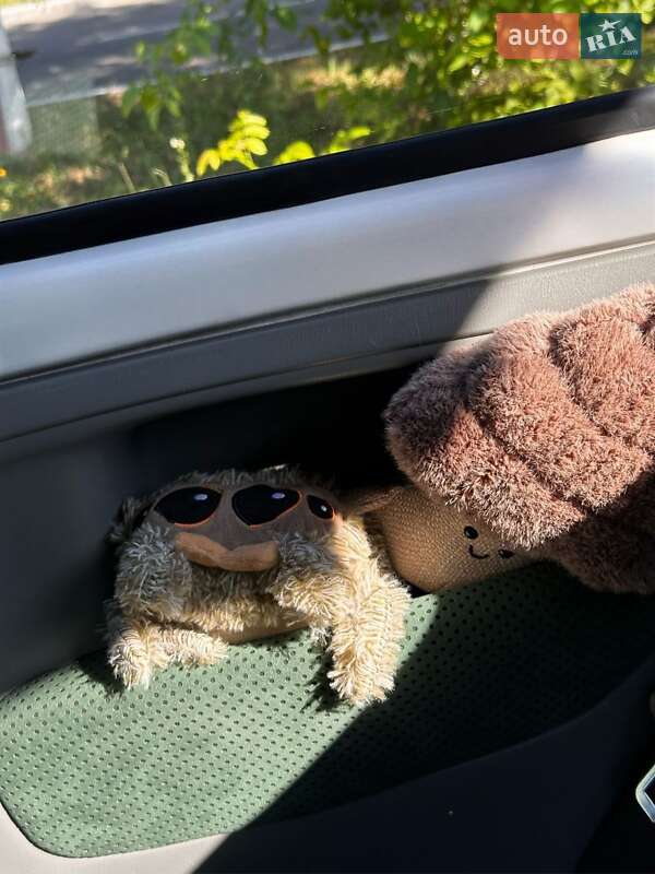 Хетчбек Nissan Micra 1997 в Чорноморську