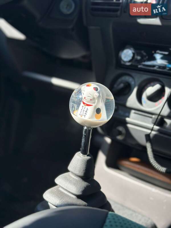 Хетчбек Nissan Micra 1997 в Чорноморську