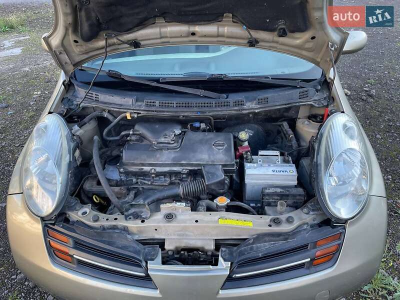 Хетчбек Nissan Micra 2003 в Дніпрі