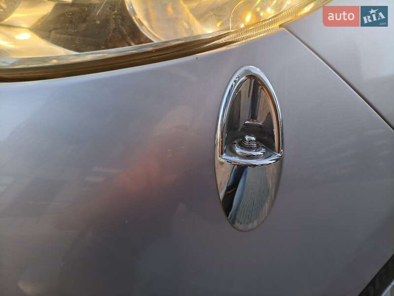 Хэтчбек Nissan Micra 2016 в Киеве