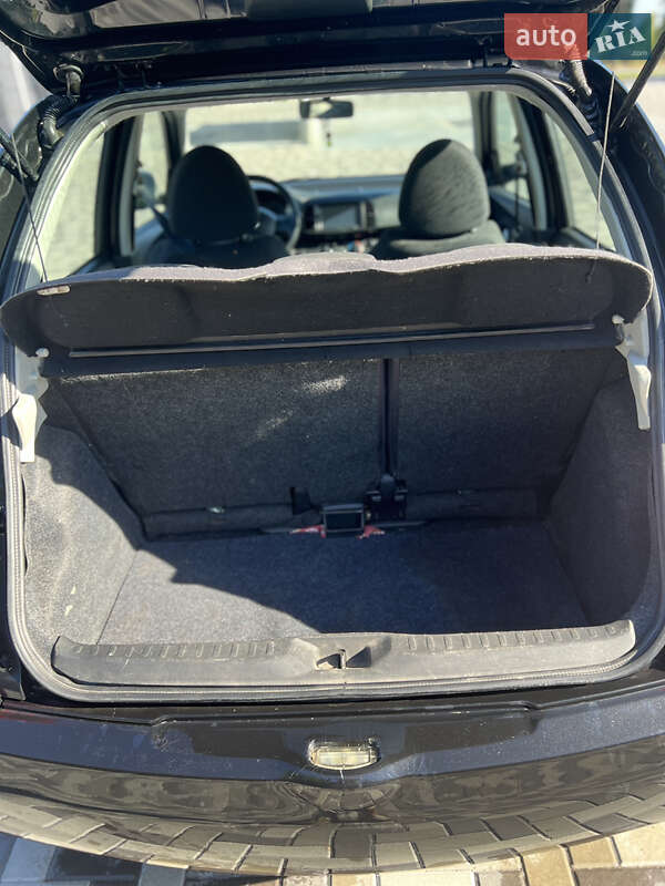 Хэтчбек Nissan Micra 2009 в Каневе фото 9 Хэтчбек Nissan Micra 2009 в Каневе