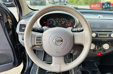 Хэтчбек Nissan Micra 2003 в 