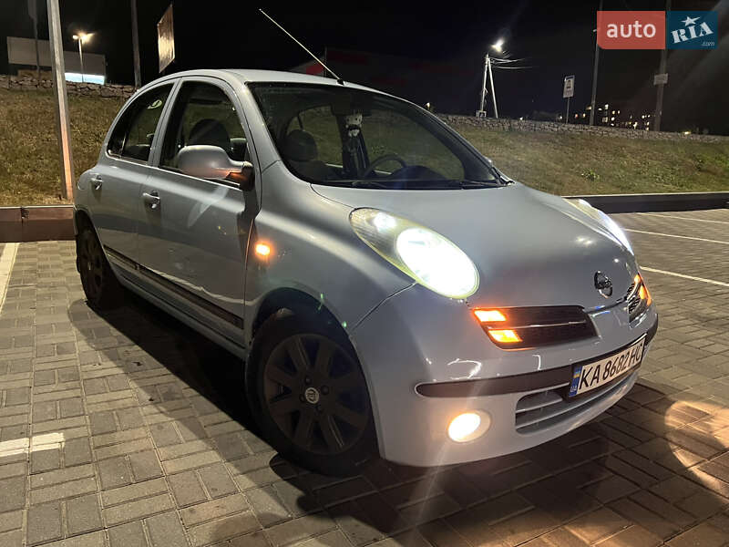 Хэтчбек Nissan Micra 2005 в Киеве