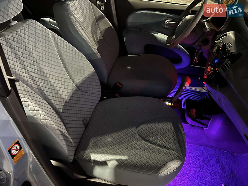 Хэтчбек Nissan Micra 2005 в Киеве