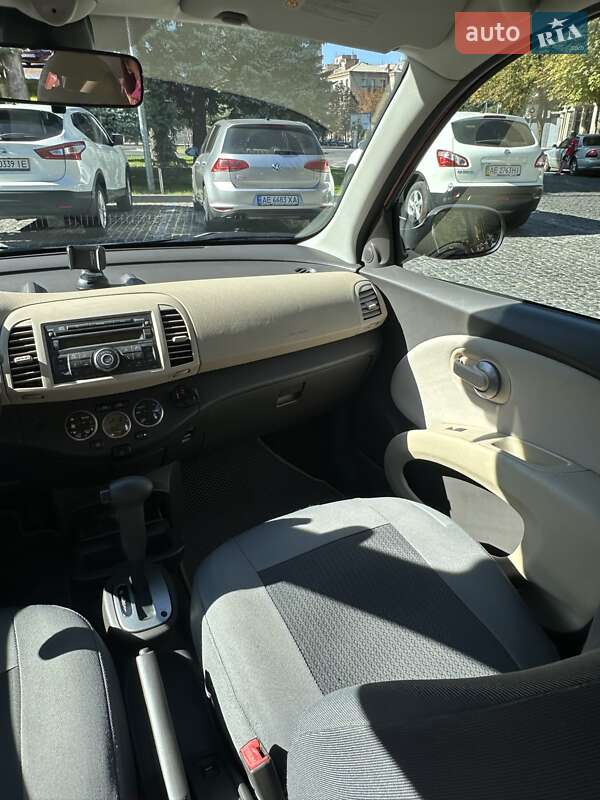 Хэтчбек Nissan Micra 2008 в Днепре