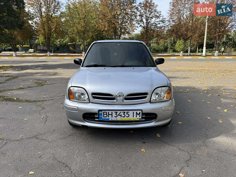 Nissan Micra 2000 Nissan Micra 2000