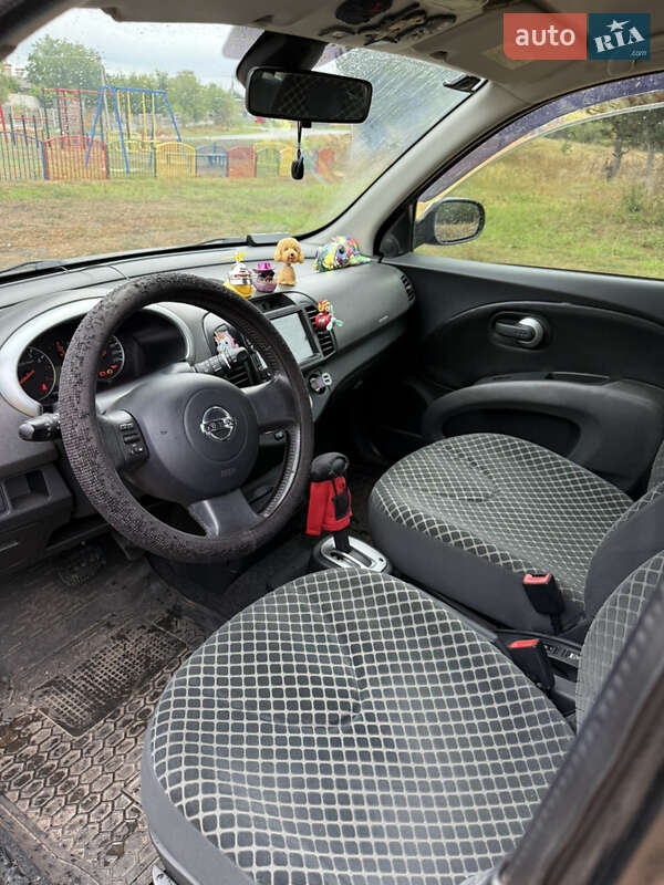 Хетчбек Nissan Micra 2006 в Павлограді