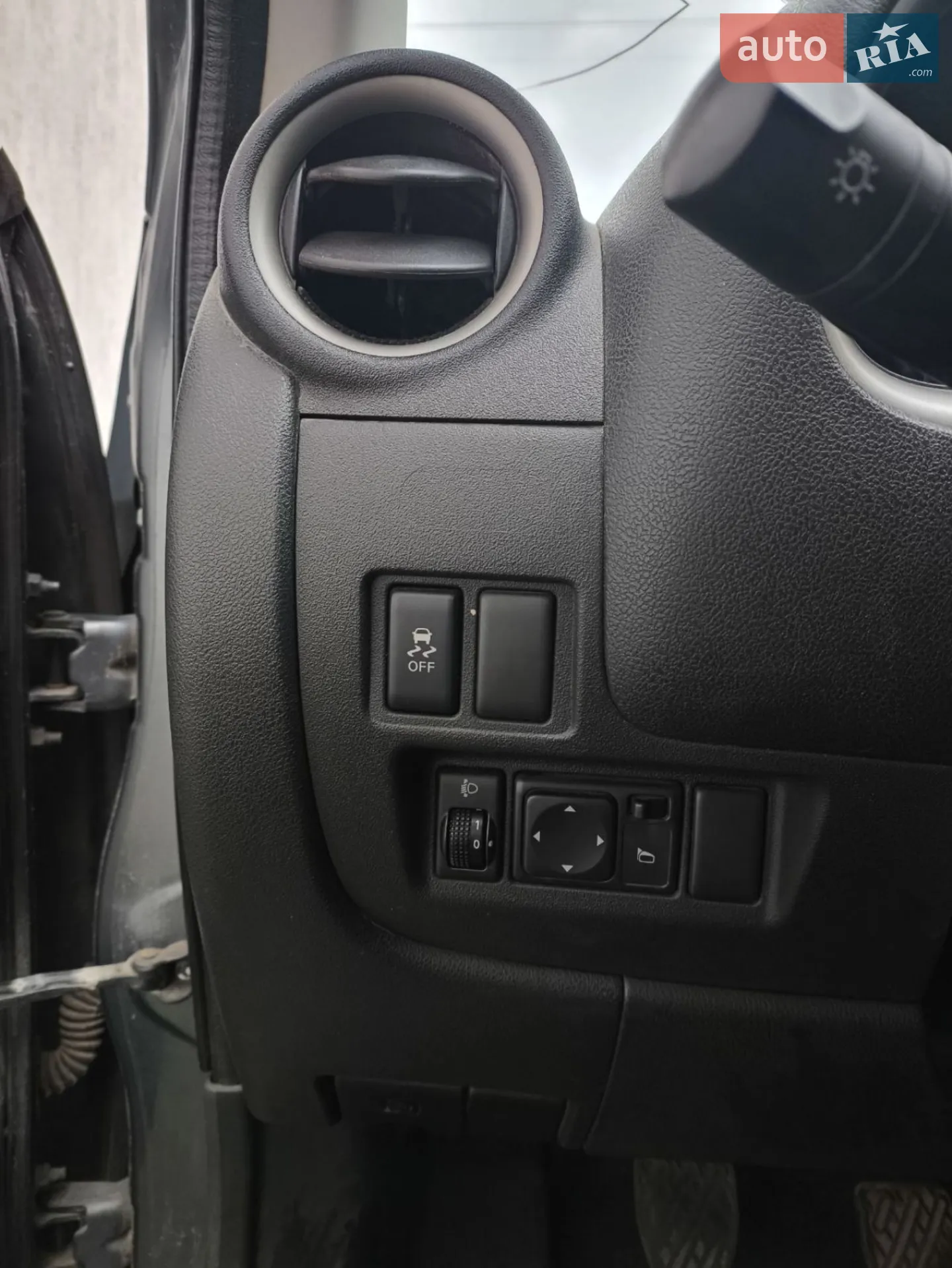 2011 Nissan Micra - мініатюра 12