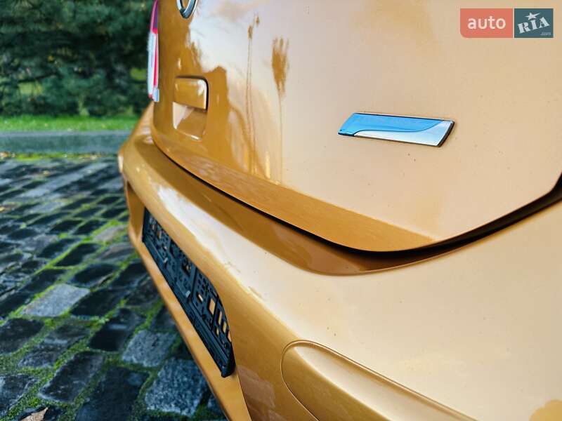 Хетчбек Nissan Micra 2012 в Харкові