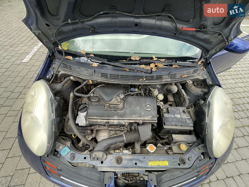 Хетчбек Nissan Micra 2003 в Львові