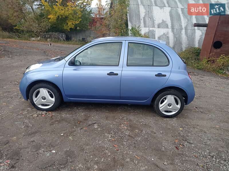 Хэтчбек Nissan Micra 2004 в Виннице