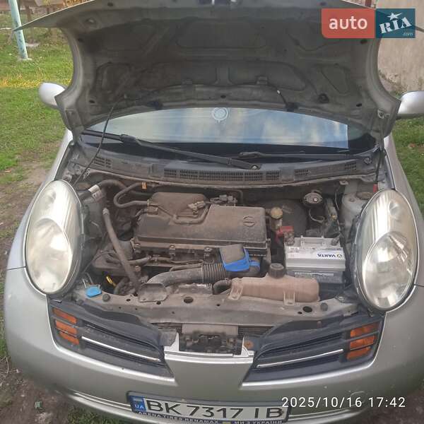 Хэтчбек Nissan Micra 2004 в Ровно фото 4 Хэтчбек Nissan Micra 2004 в Ровно