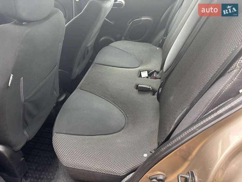 Хэтчбек Nissan Micra 2007 в Белой Церкви фото 44 Хэтчбек Nissan Micra 2007 в Белой Церкви