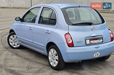 Хэтчбек Nissan Micra 2005 в  фото 4 Хэтчбек Nissan Micra 2005 в