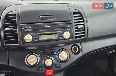 Хэтчбек Nissan Micra 2005 в  фото 17 Хэтчбек Nissan Micra 2005 в