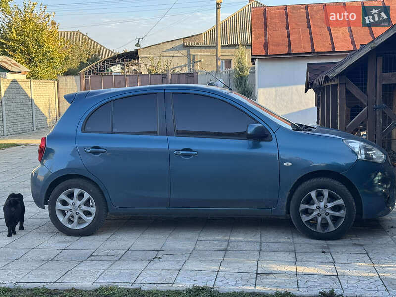 Хэтчбек Nissan Micra 2014 в Днепре