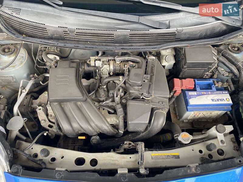 Хэтчбек Nissan Micra 2012 в Николаеве фото 32 Хэтчбек Nissan Micra 2012 в Николаеве