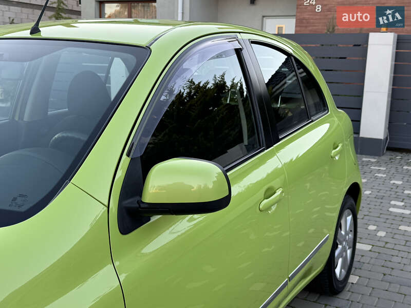 Хетчбек Nissan Micra 2013 в Одесі