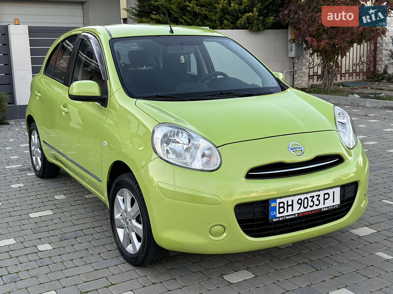 Хетчбек Nissan Micra 2013 в Одесі