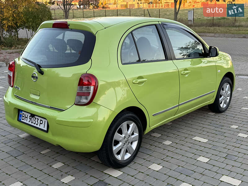 Хетчбек Nissan Micra 2013 в Одесі