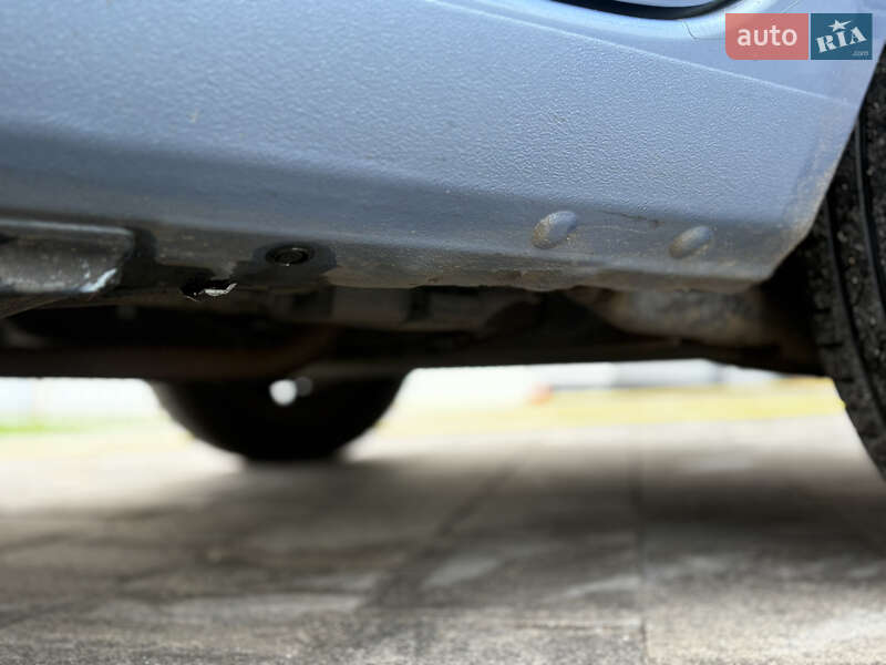 Хетчбек Nissan Micra 2008 в Києві