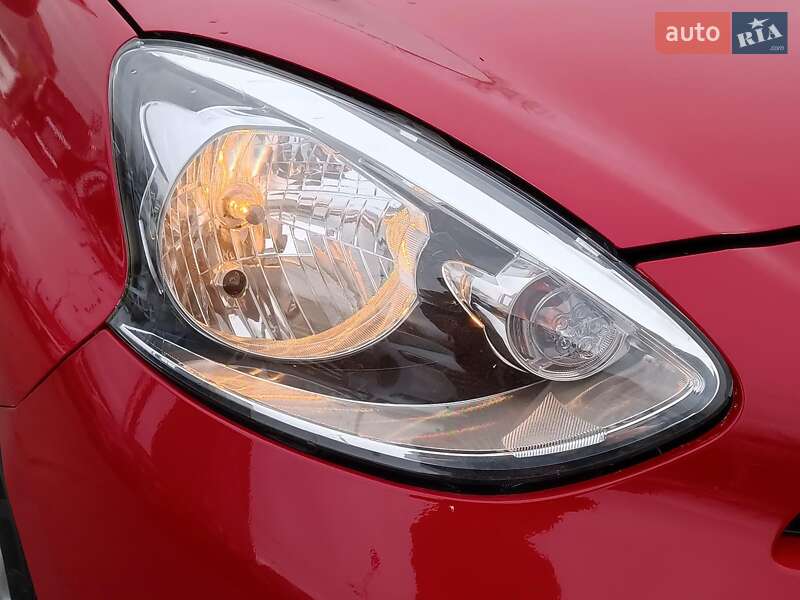 Хетчбек Nissan Micra 2014 в Харкові