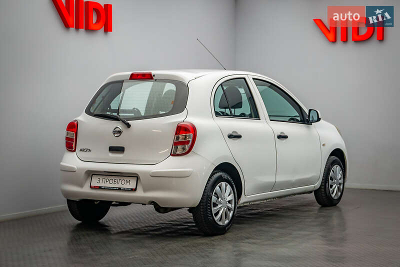 Хэтчбек Nissan Micra 2013 в Киеве