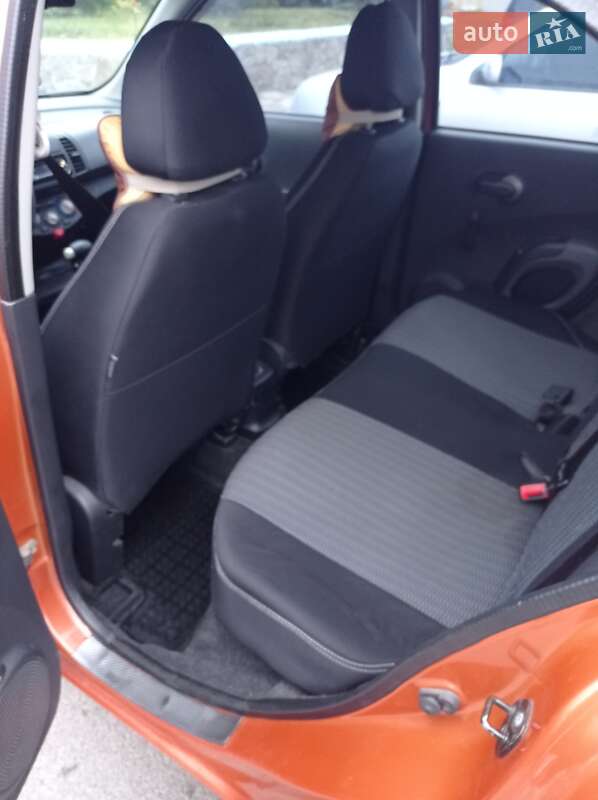 Хэтчбек Nissan Micra 2004 в Новых Санжарах фото 5 Хэтчбек Nissan Micra 2004 в Новых Санжарах