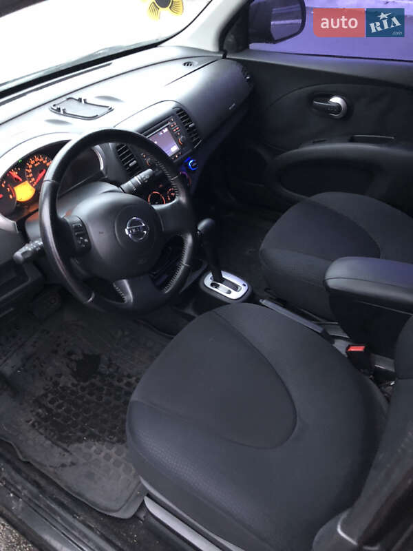 Хэтчбек Nissan Micra 2010 в Киеве