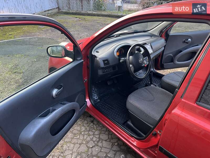 Хэтчбек Nissan Micra 2006 в Черновцах фото 11 Хэтчбек Nissan Micra 2006 в Черновцах