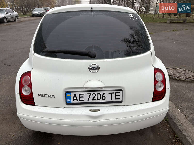 Хэтчбек Nissan Micra 2009 в Днепре