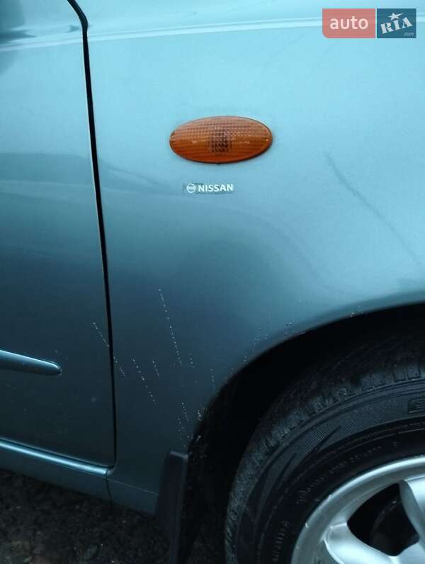 Хэтчбек Nissan Micra 2002 в Виннице