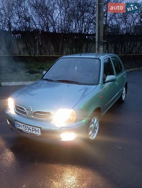 Хэтчбек Nissan Micra 2002 в Виннице