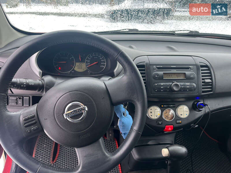 Хэтчбек Nissan Micra 2005 в Житомире