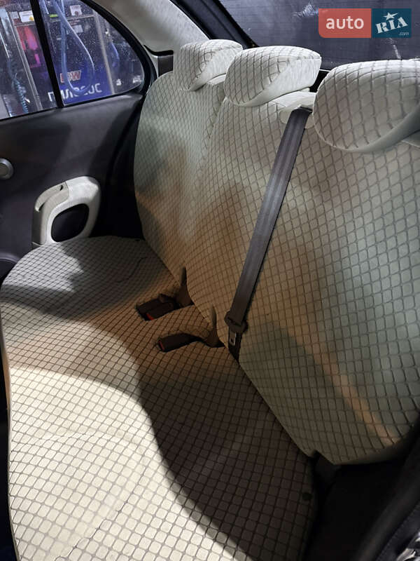 Хэтчбек Nissan Micra 2006 в Одессе
