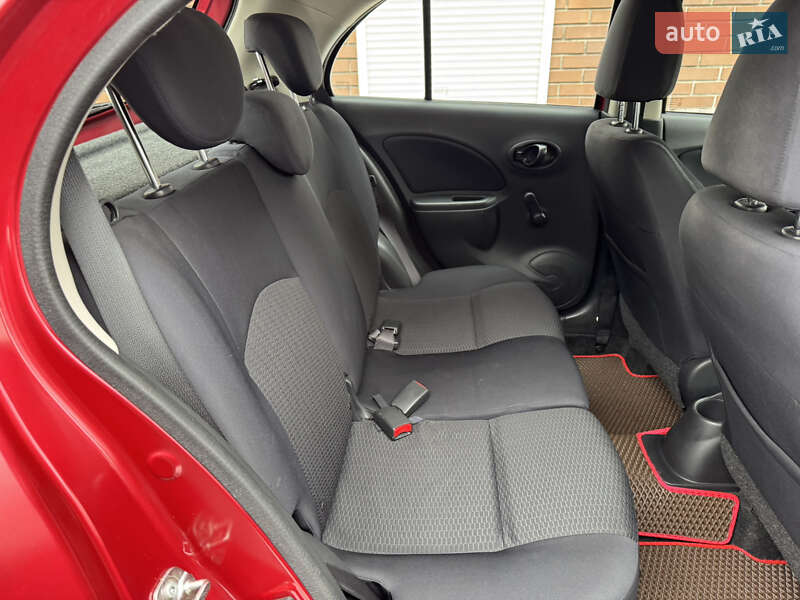 Хэтчбек Nissan Micra 2015 в Киеве