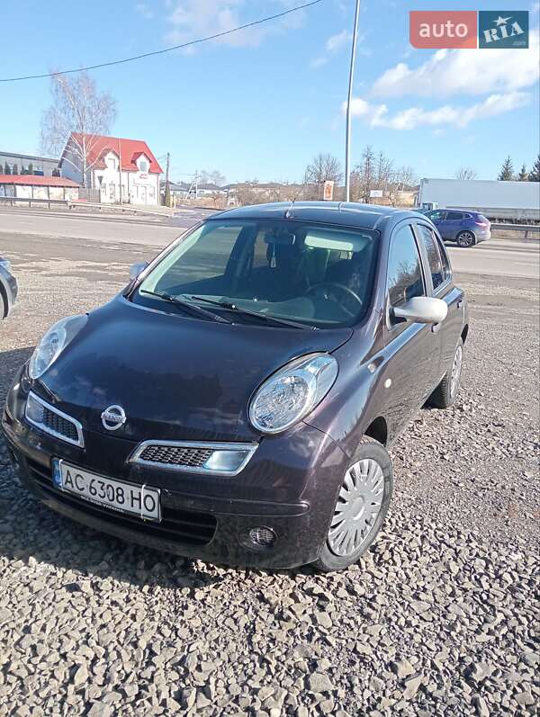 Хэтчбек Nissan Micra 2010 в Луцке