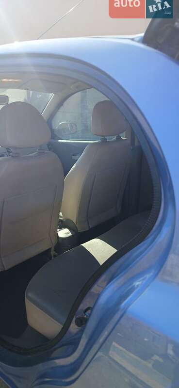 Хэтчбек Nissan Micra 2005 в Одессе