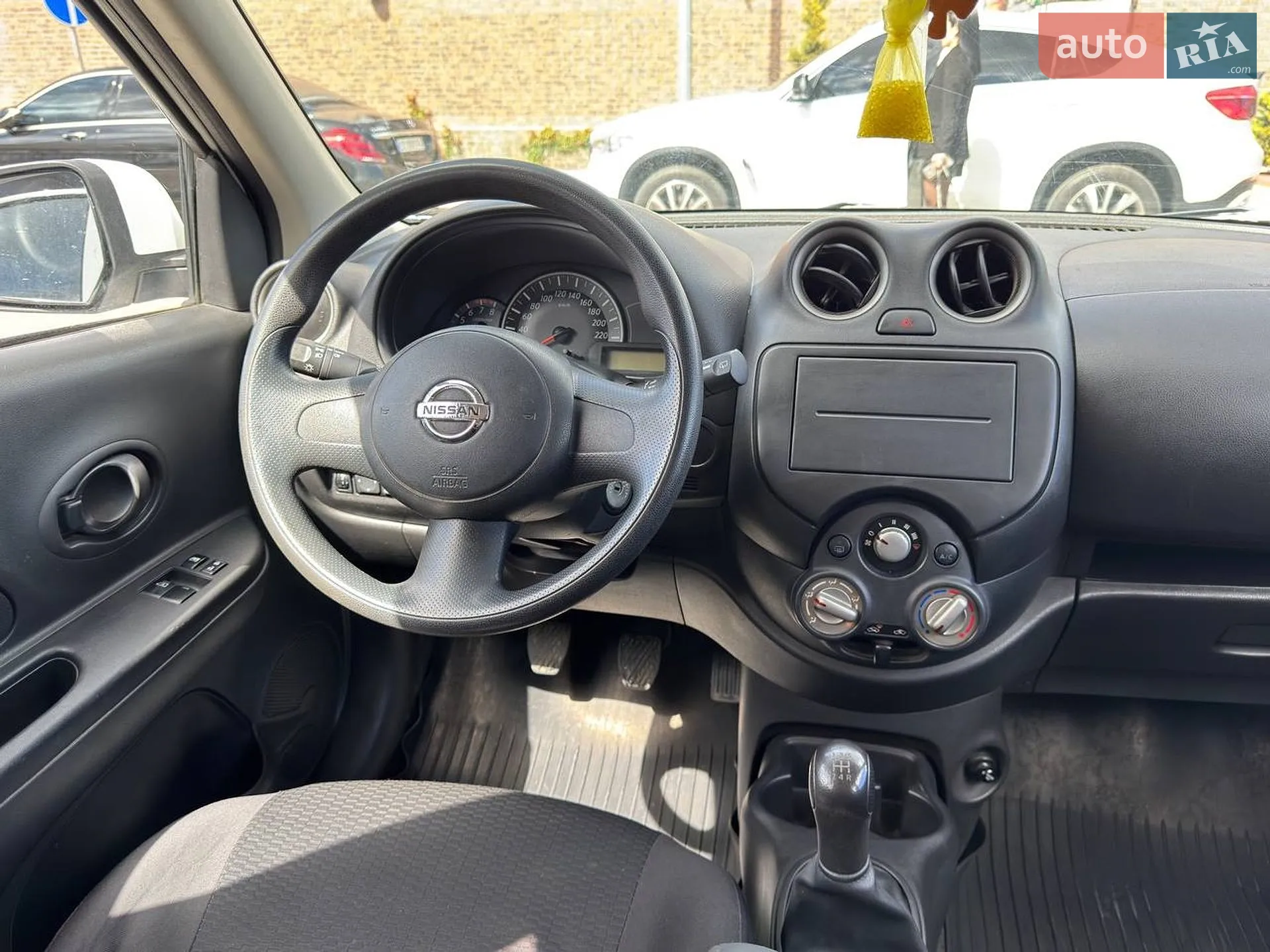 2013 Nissan Micra - мініатюра 21