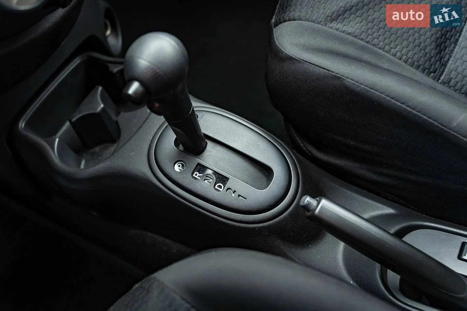 2013 Nissan Micra - мініатюра 16