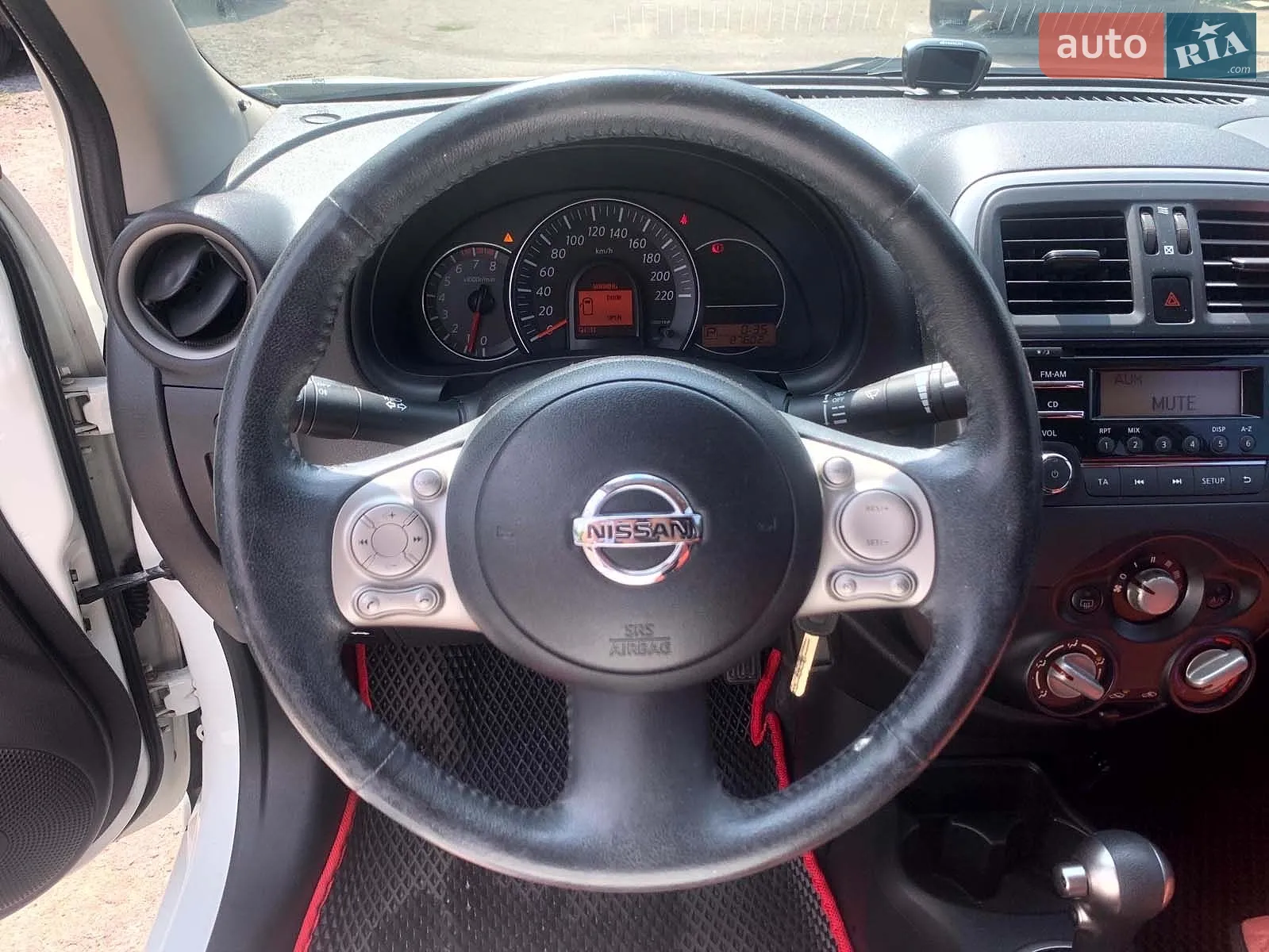 2014 Nissan Micra - мініатюра 10