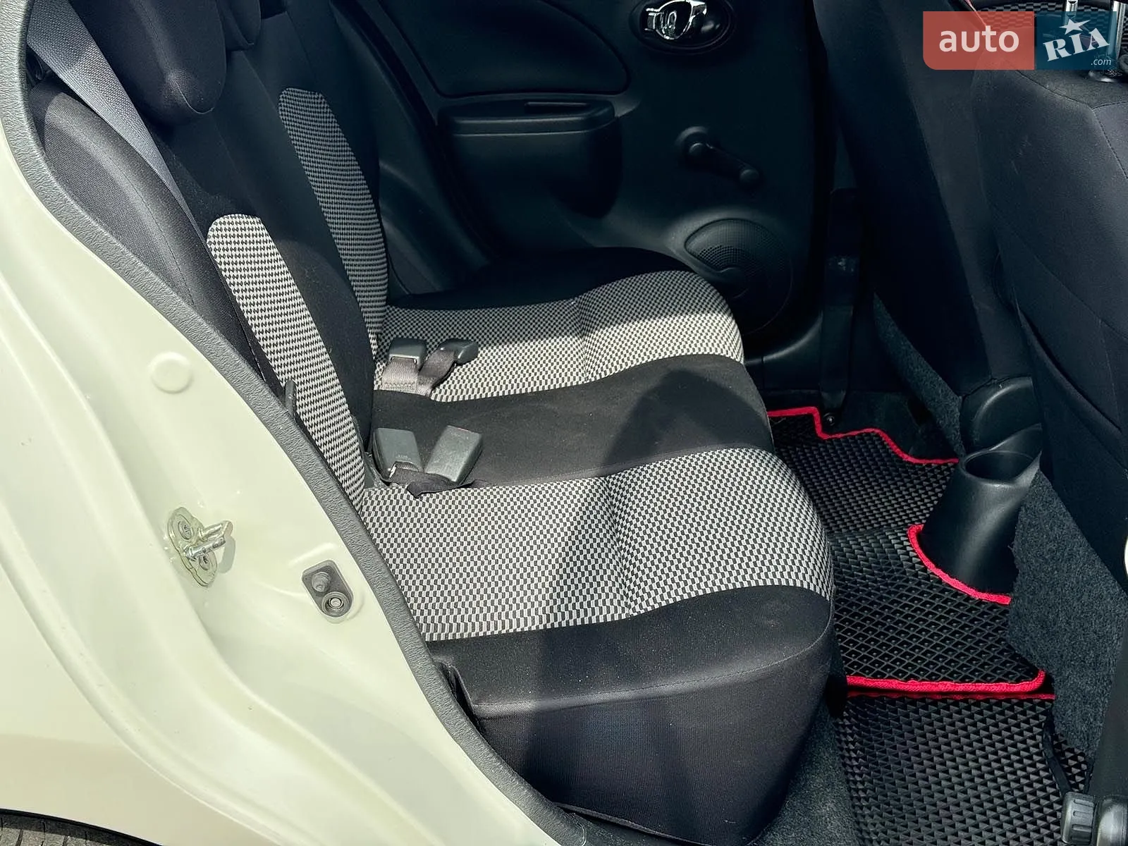 2014 Nissan Micra - мініатюра 19