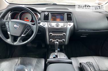 Позашляховик / Кросовер Nissan Murano 2010 в 