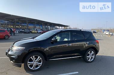 Внедорожник / Кроссовер Nissan Murano 2010 в Киеве