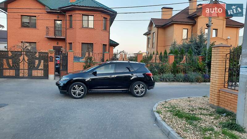 Внедорожник / Кроссовер Nissan Murano 2013 в Черноморске