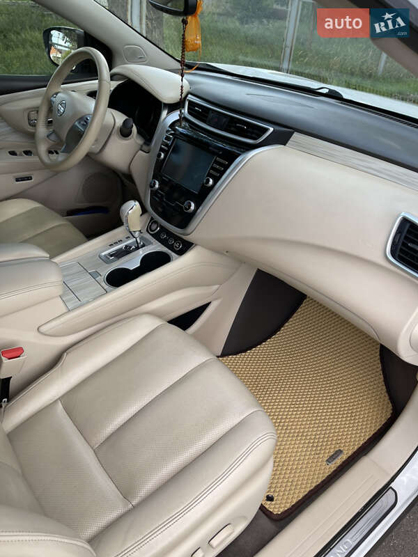 Внедорожник / Кроссовер Nissan Murano 2016 в Днепре